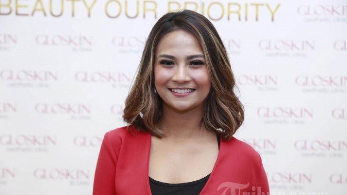 7 Jam Lebih Vanessa Angel dan Mucikari Diperiksa Penyidik terkait Prostitusi Artis di Hotel Surabaya