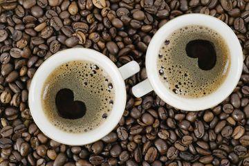 Tujuh Cangkir Kopi Sehari Turunkan Risiko Kematian Dini?