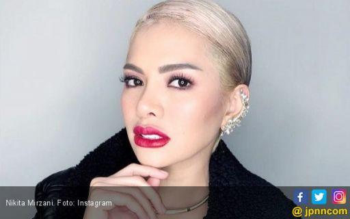Alasan Nikita Mirzani Melepas Hijab, Ternyata Gegara Ini