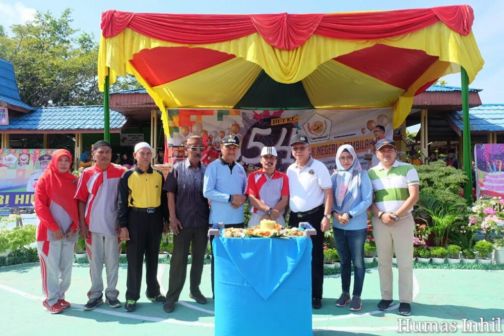 Hadiri Milad Ke-54, Wakil Bupati Inhil Berkomitmen Jadikan SMKN 1 Tembilahan Terbaik Di Riau