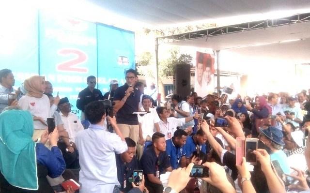 Disambati Bu Saudah Harga Kencur, Sandi: Negeri Ini Gagal Fokus, Salah Urus