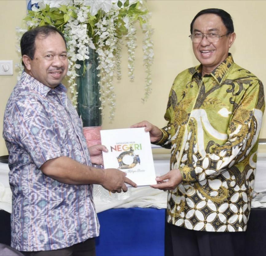 Bupati Pimpim Delegasi Lobi Pusat untuk Dongkrak Harga Kelapa