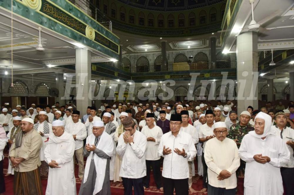BUPATI INDRAGIRI HILIR HM WARDAN "INSTROFEKSI DIRI AWAL TAHUN 2019"