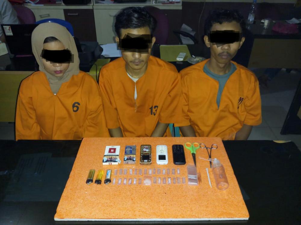 Sat Res Narkoba Polres Inhil Membekuk Tiga Orang Pelaku Peredaran Narkoba