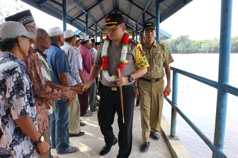 Kapolres Inhil Kungker ke Pelangiran Sekaligus Peresmian Rumah Dinas