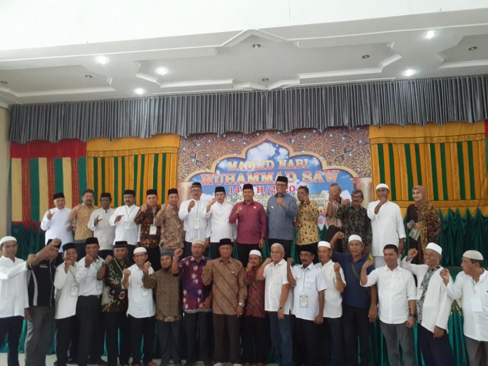   Hadiri Peringatan Maulid ,Wakil Bupati Pidie Kukuhkan Pengurus Forkompira Kota Langsa 