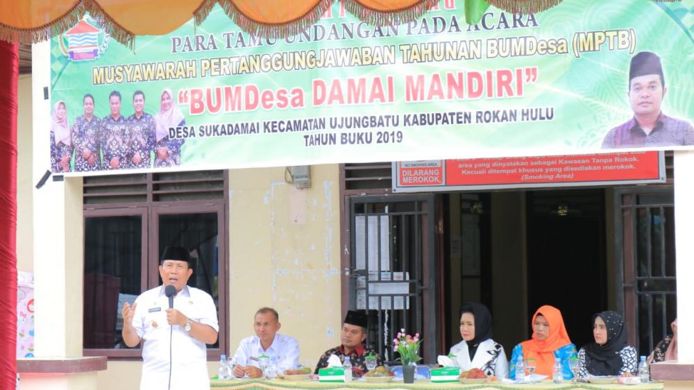 Bupati H Sukiman Berharap Bumdes Tingkatkan Perekonomian Masyarakat 
