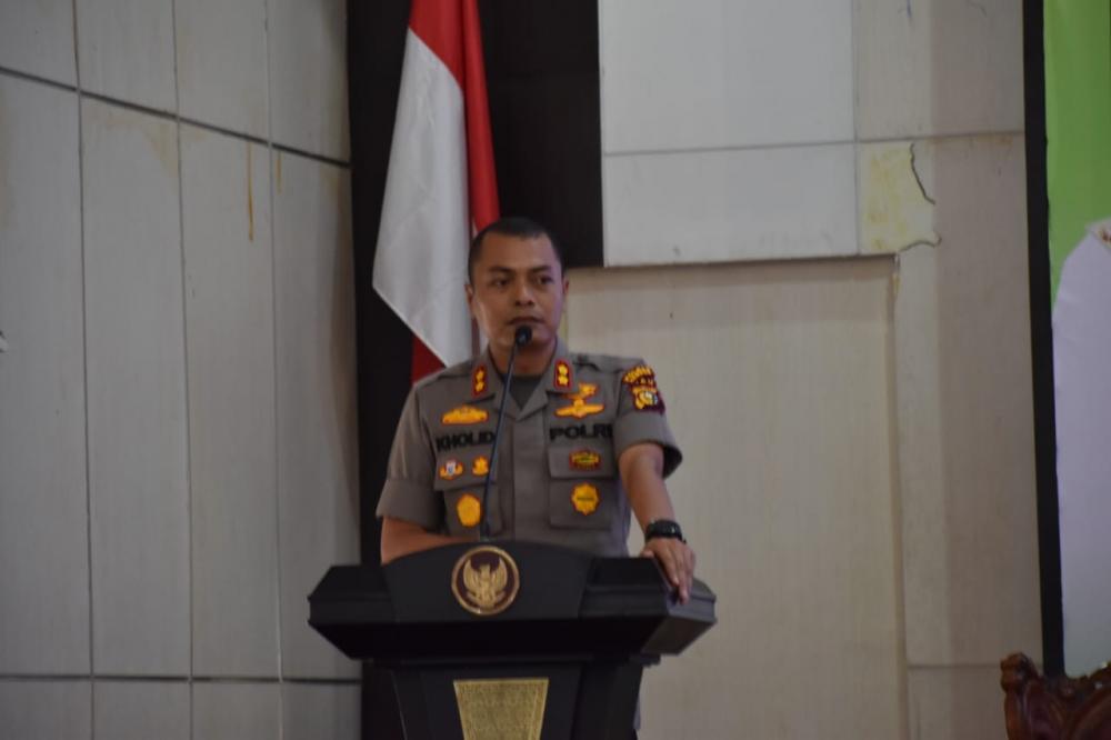 Kapolres Kampar Paparkan Masalah Karhtula Kepada Para Camat dan Kepala Desa se-Kab. Kampar