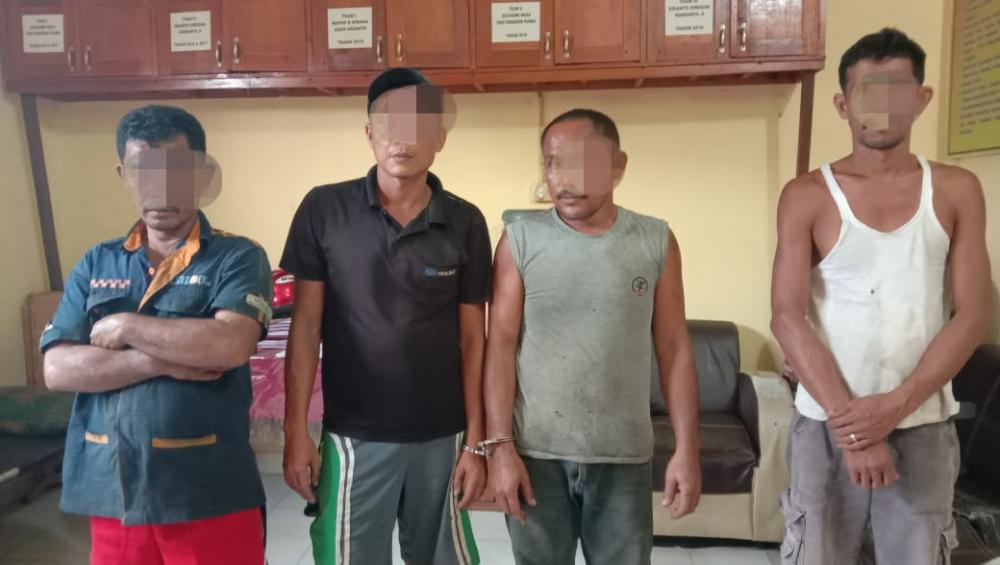 Sedang Asik Main Judi Ludo di Teras Bengkel, 4 Pelaku Diamankan Polsek Tapung Hulu Kampar