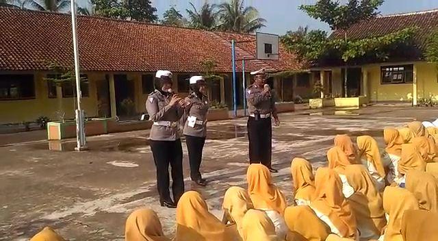 Polres Banjar Terus Gencar Laksanakan Program Police Goes To School