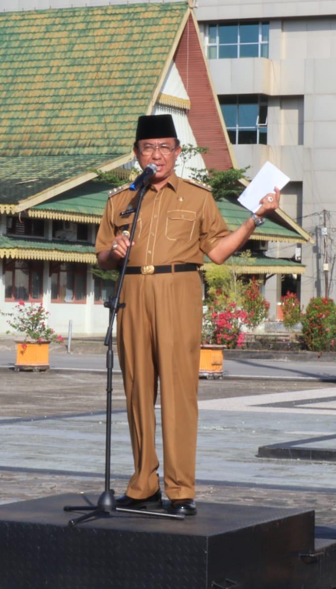 Bupati Inhil HM Wardan Mengajak ASN Dilingkungan Kerja Untuk Sholat Berjamaah