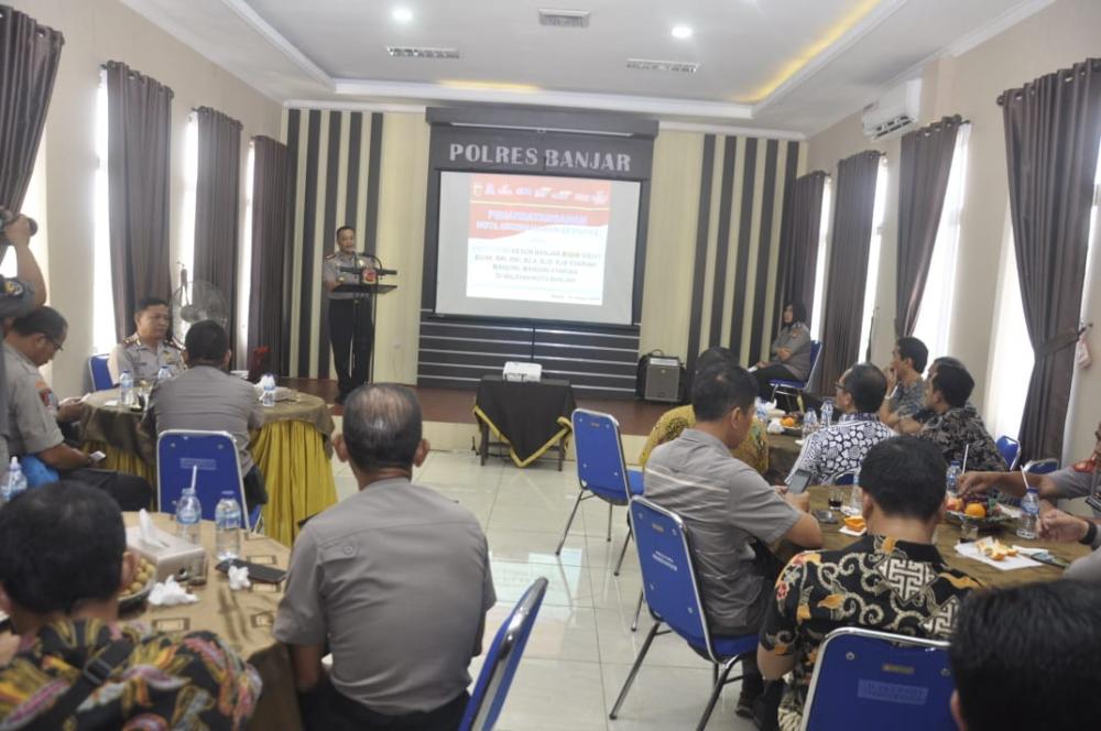 Polres Banjar dan sejumlah Perbankan Lakukan Penandatanganan Kesepakatan Pengamanan dan Pengawalan