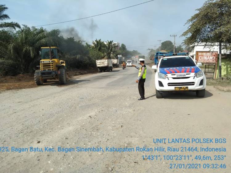 Cegah Macet dan Rawan Laka, Unit Lantas Polsek Bagan Sinembah Lakukan Gatur