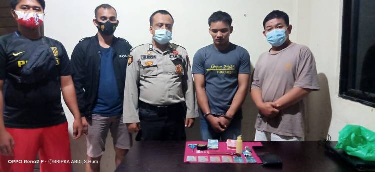 Kedapatan Bawa Sabu, Seorang Pemuda Kecamatan Pulau Burung Inhil Digelandang ke Polsek