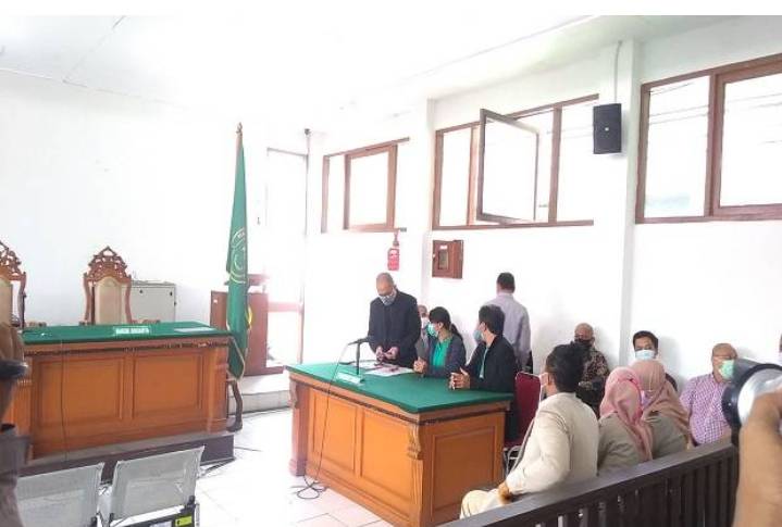 Miris!! Gugat Ayah Yang Sudah Rentah 3 Miliar, Anak Meminta Maaf