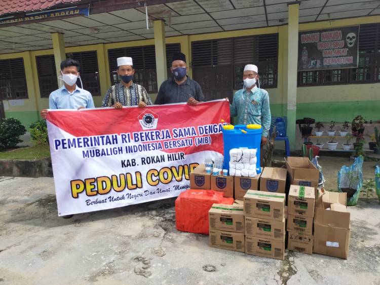 Melalui MIB, Pemerintah Bantu Alat Prokes ke Pesantren di Rokan Hilir
