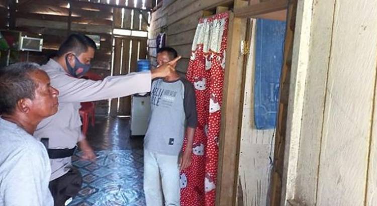 Tragis! Remaja di Pelalawan Akhiri Hidup dengan Tali Jemuran, Sempat Merekam Pakai HP