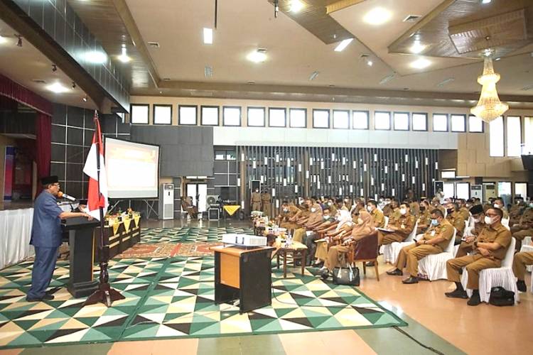 Bupati Pimpin Rapat Evaluasi Pembangunan TA 2021: Progres APBD Inhil Capai 94,37 Persen