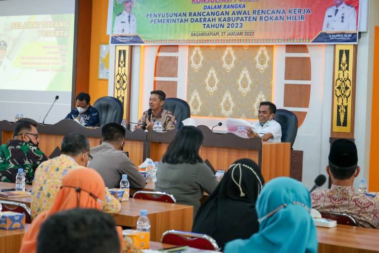 Bupati, Wabup dan Ketua DPRD Hadiri Konsultasi Publik RKPD 2023