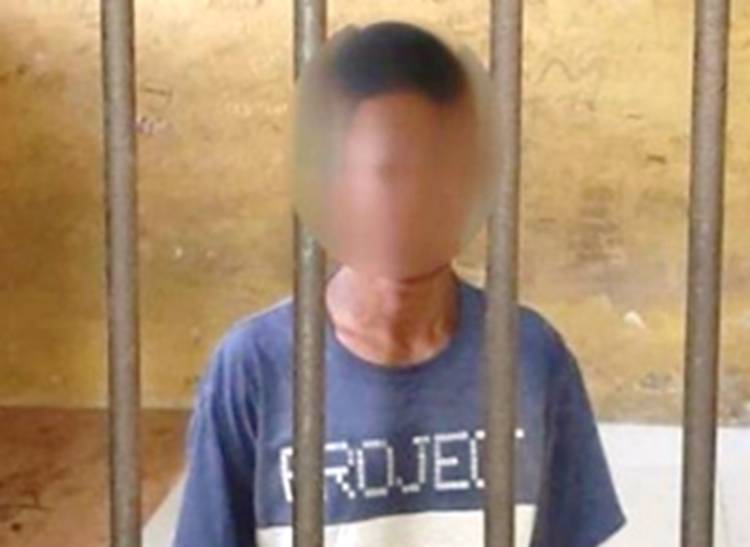 Keris Menghujam di Tubuh Selingkuhan Istri, Kejadian Selanjutnya Sungguh Diluar Dugaan
