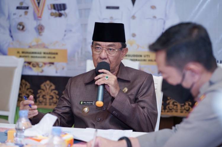 Bupati Inhil Tinjau Vaksinasi Anak Usia 6-11 Tahun Serentak di Seluruh Kecamatan Secara Virtual