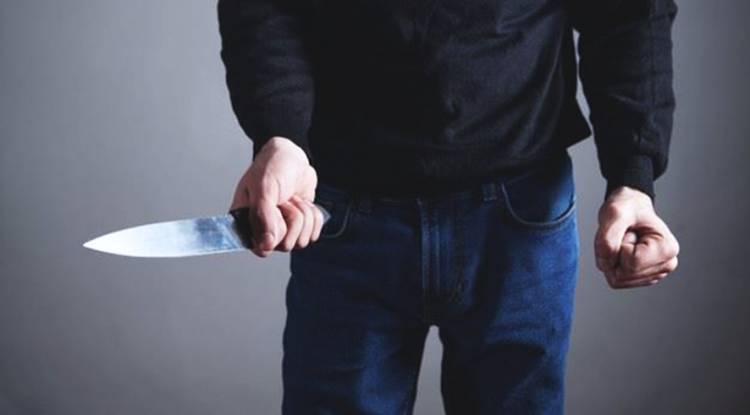 Cekcok dengan Pengunjung Bar, Seorang Anggota Polisi Jadi Korban Penusukan