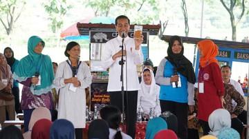 Joko Widodo: Bahan Bakar Minyak Naik Rp 500 Demonya 4 Bulan