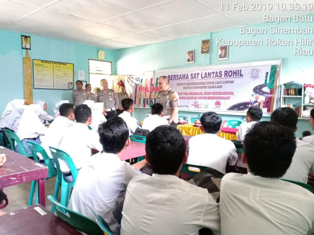 Unit Lantas Polsek Bagan Sinembah Gencar Sosialisasi Police Goes To School ke Sekolah-sekolah 
