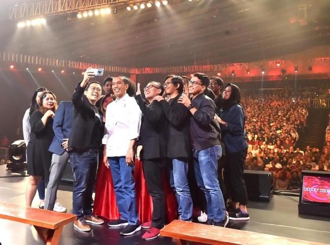 Ceo Bukalapak Achmad Zaky  Cuitannya 'Presiden Baru'Bertemu Presiden Jokowi