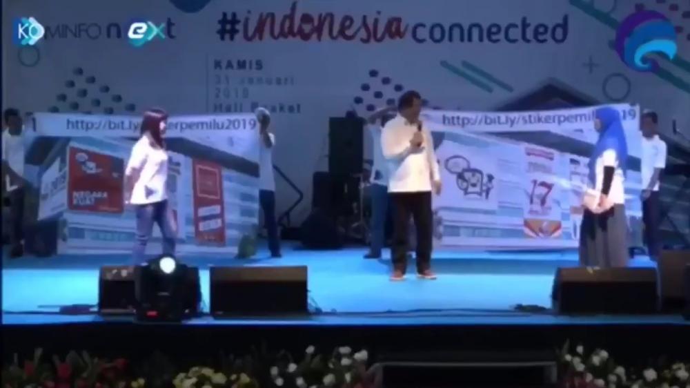 Terusik Logikanya, Ini Pernyataan Cerdas dan Telak Ust Felix Siauw Soal Menkominfo 