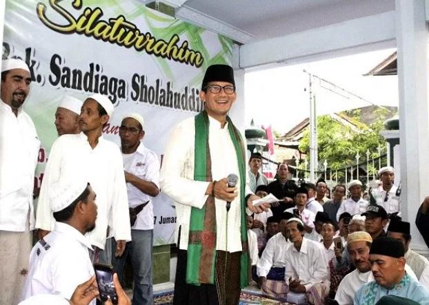 Sandiaga Salahuddin Uno Di Sambut Histeris Ribuan Emak emak Di pekalongan