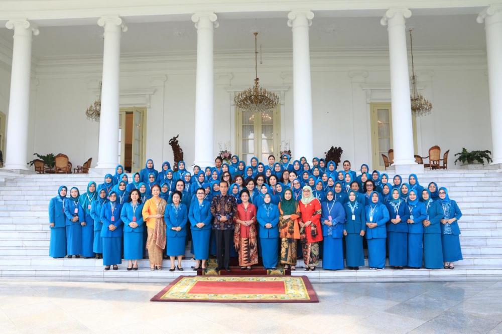 Puncak Rakornas PKK 2019, Ketua TP-PKK Inhil Ikuti Dialog Interaktif Bersama Presiden Dan Ibu Negara