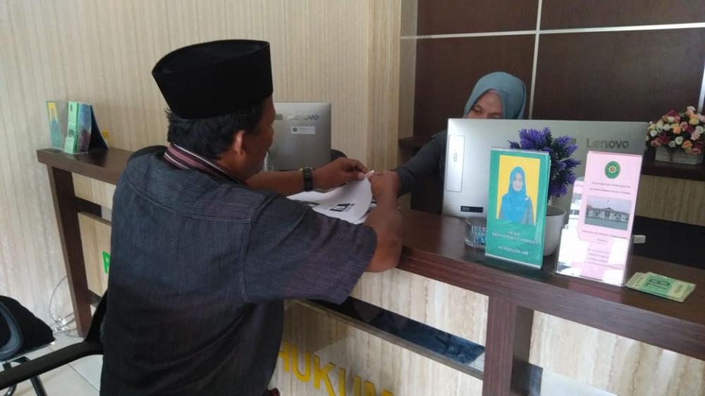 Vonis 6 Tahun Kakek Pembakar Lahan,Tim Kuasa Hukum Daftarkan Banding 