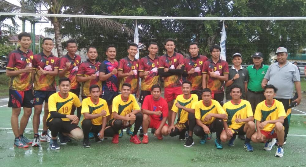 Turnamen Bola Voly Putra dalam Rangka HUT Kampar Diskominfo di Kalahkan Dinas PU PR Kampar 
