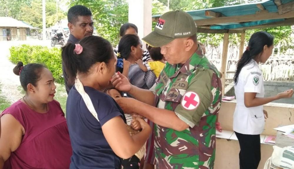 Jamin Kesehatan Balita di Perbatasan, Satgas Pamtas RI-RDTL Yonif 132/BS, Gelar Pelayanan Posyandu.