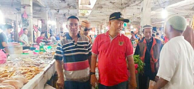 Turun Blusukan, Wabup Inhil : Pasar Tradisional Air Mancur Akan Direncanakan Pembangunan Kios
