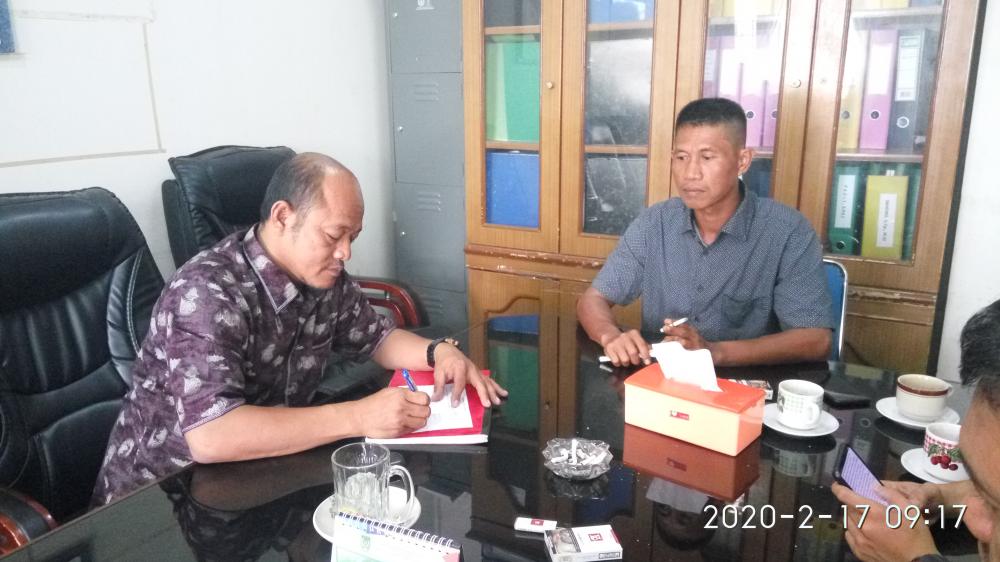 FKM-Barista Serahkan Berkas Lanjutan ke DPRD Inhil untuk Menuntut PT THIP Pelangiran