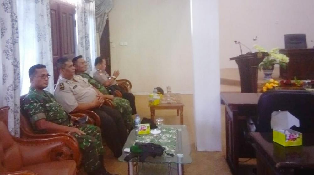 Danramil 14/Kepenuhan Kapten Inf Hendra P Barus Hadiri Paripurna Perubahan RJU