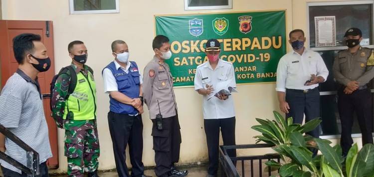 Pengecekan Posko Covid-19 PPKM Berbasis Mikro Tingkat Kelurahan Banjar