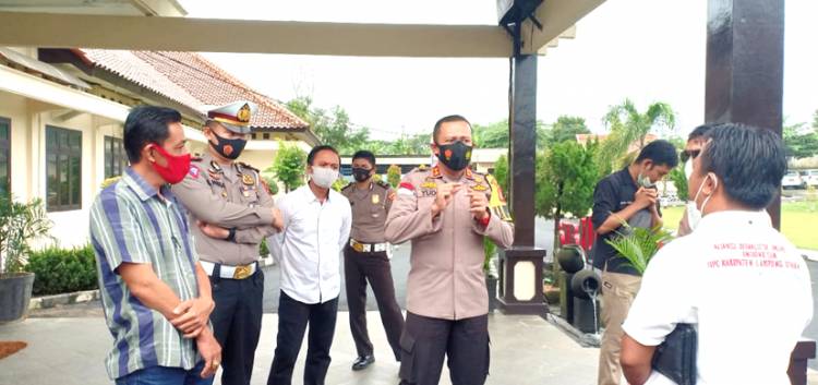 Hina Wartawan di Facebook, Oknum Anggota LSM Dilaporkan ke Polisi  Terkait Pelanggaran UU ITE