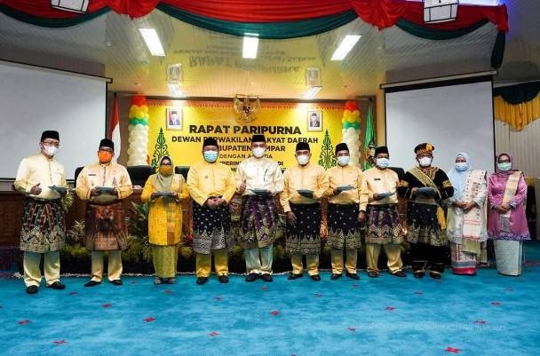 Sidang Paripurna Memperingati Hari Jadi Kabupaten Kampar ke-71, 'Basamo Mambolo Nagoghi'
