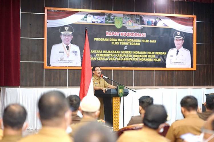 Bupati Inhil: Kepala Desa Wajib Sukseskan Program DMIJ Plus Terintegrasi dan Patuhi Aturan Hukum