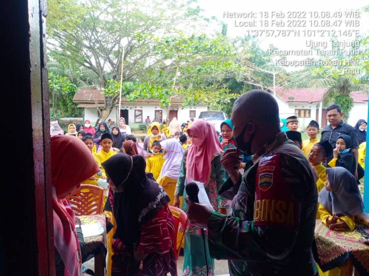 Kejar Target Vaksinasi, Personil Koramil 02/TP Dikerahkan Lakukan Pendampingan