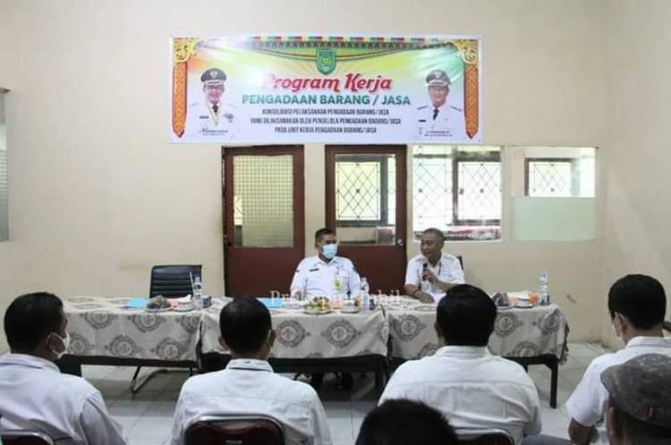 Bupati Inhil HM. Wardan Ingatkan PPK dan Pokja Taat Aturan Pengadaan Barang dan Jasa