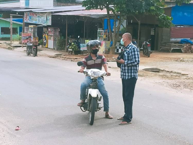Personil Polsek Bagan Sinembah Masih Terus Gencar Gelar Vaksinasi di Kecamatan Basira