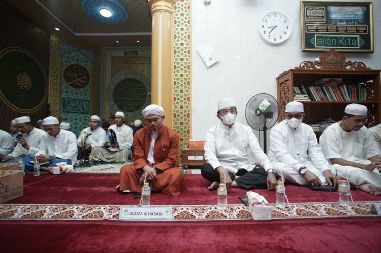 Hadiri Peringatan Isra Miraj 1443 H, Bupati Inhil Imbau Masyarakat Tetap Jaga Prokes