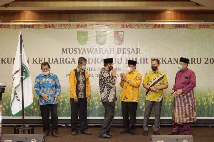 Walikota Pekanbaru Buka  Mubes KKIH yang Dihadiri Bupati Inhil dan Sejumlah Tokoh Riau