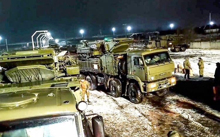 Pemerintah  Singapura Minta Warganya Secepat Mungkin Tinggalkan Ukraina