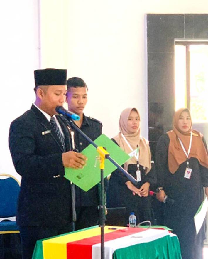 8 Petugas PKD Kecamatan Rupat Utara  Dilantik, Ini Pesan Ketua Panwascam