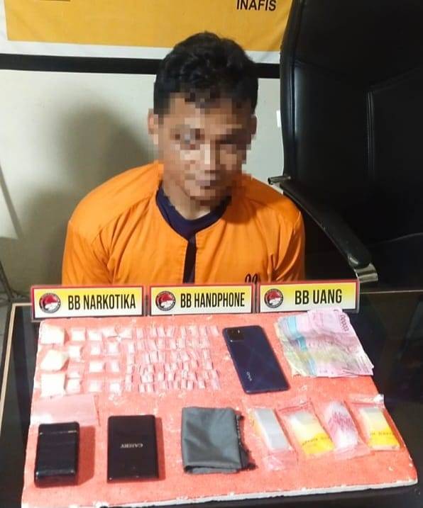 Sat Narkoba dan Polsek Kemuning Polres Inhil Bekuk Pengedar Narkoba Di Desa Limau Manis